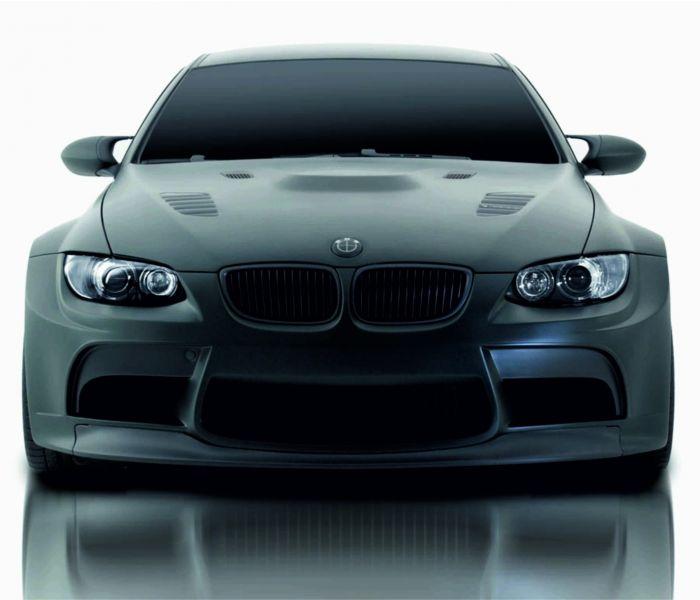 Vehicle Customisation: Window Tinting Films
